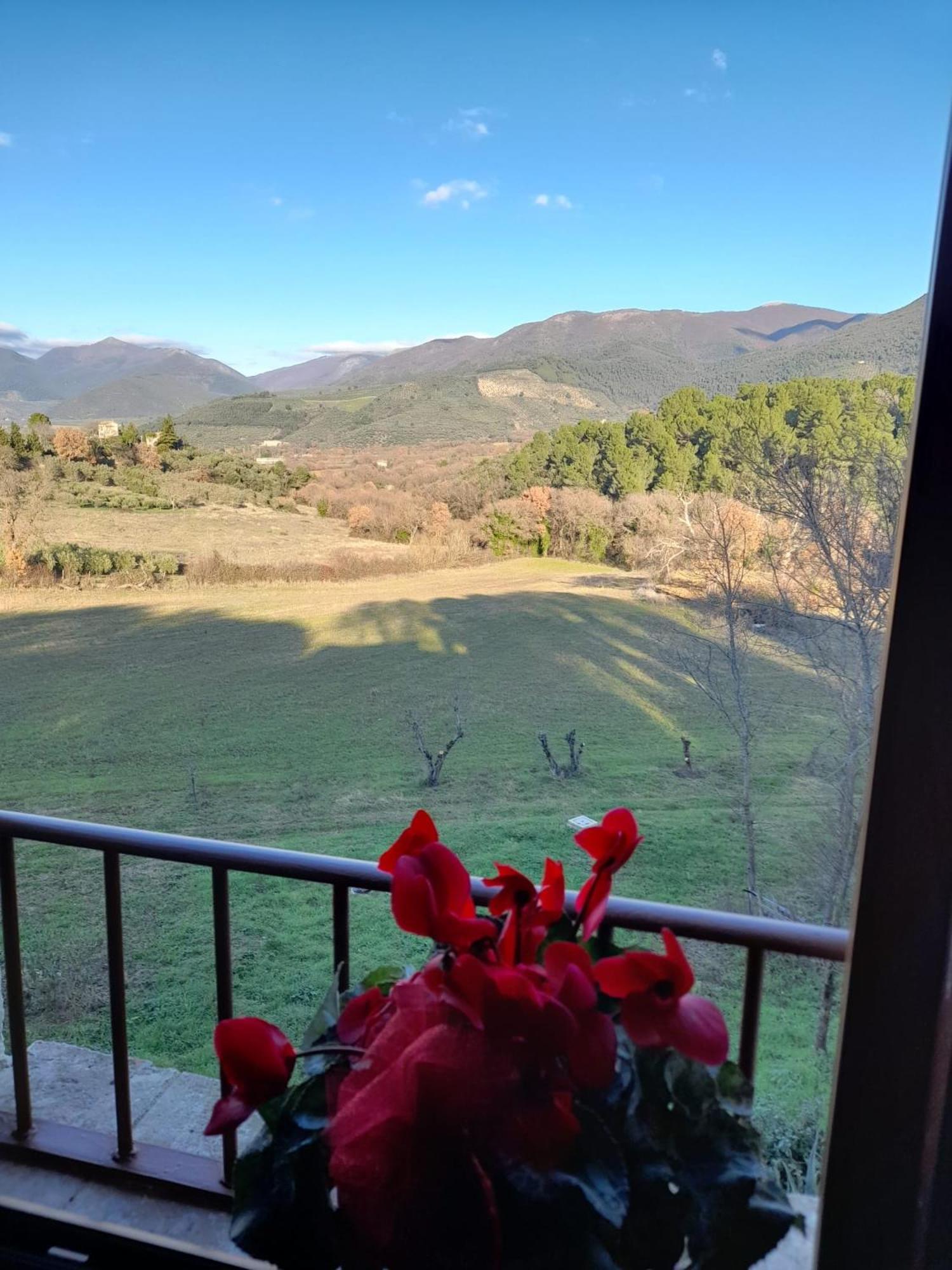 Volver B&B Spoleto Esterno foto